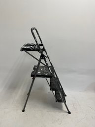 3ft Step Ladder With Paint Holder