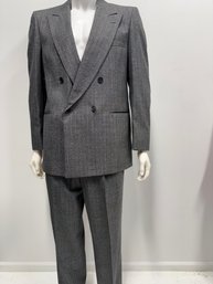 Strathmore Mens Suit