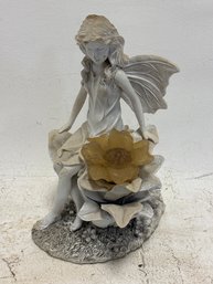 Resin Solar-powered Fairy Garden Statue