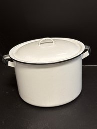 Vintage Enamelware Stock Pot With A Lid