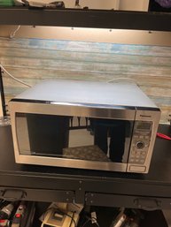 Panasonic Micowave Counter Top