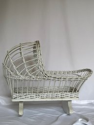 1960s Wicker Doll Cradle (F1)
