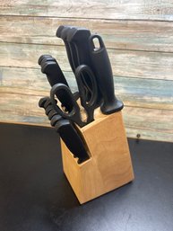 Knife Block With Scissors, Knife Sharpener, 12 Assorted Knifes.