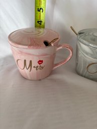 Mr And Mrs Ceramic Mugs With Spoons And Lids (b3)