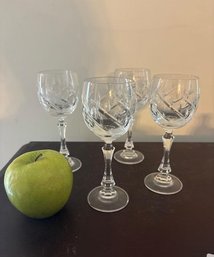 Set Of 4 Towle Lead Crystal Stemware Glasses 5.75' Tall