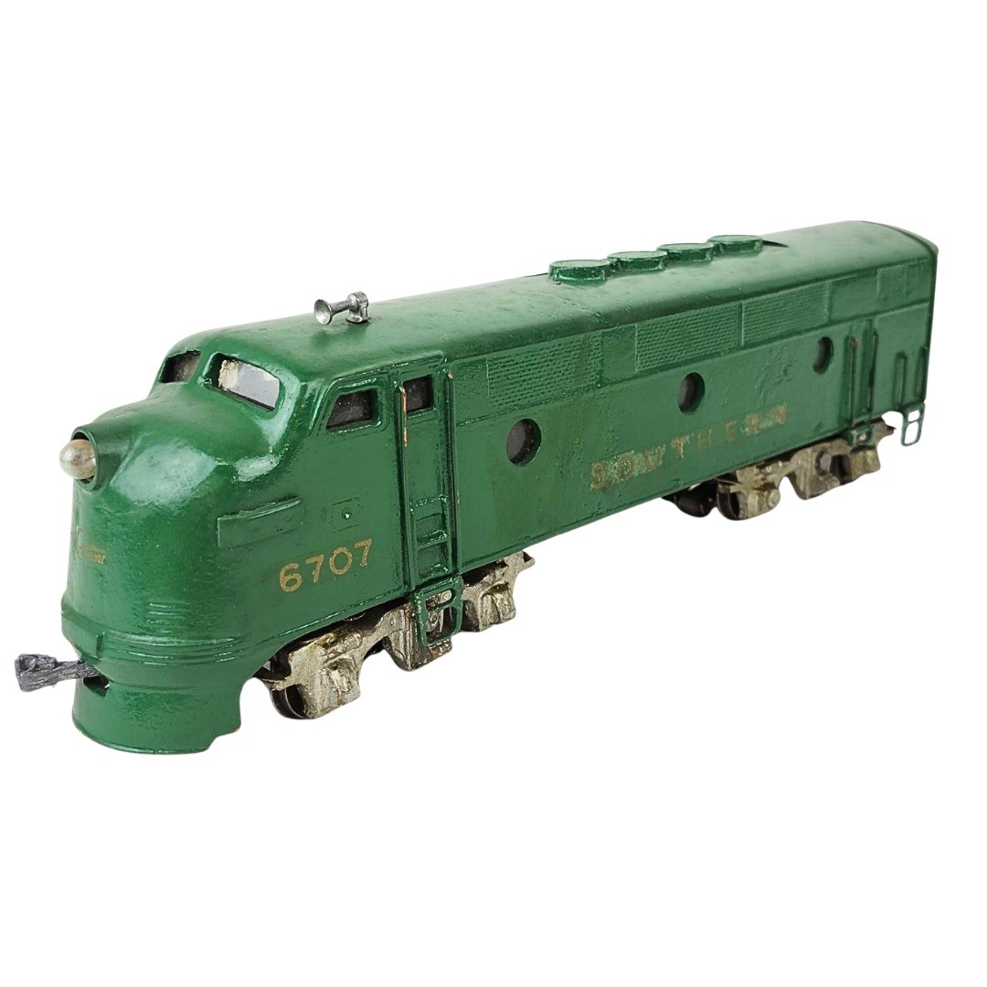 Lionel Southern Railroad Locomotive 6707 #2225272 | Auctionninja.com