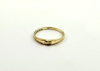 14 Karat Gold Ring With Accent