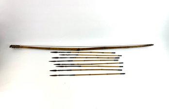 Vintage African Bow With Arrows