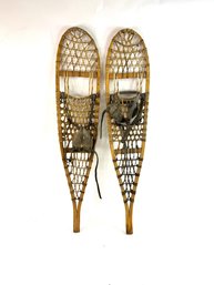 Set Of Vintage TUBBS Snow Shoes