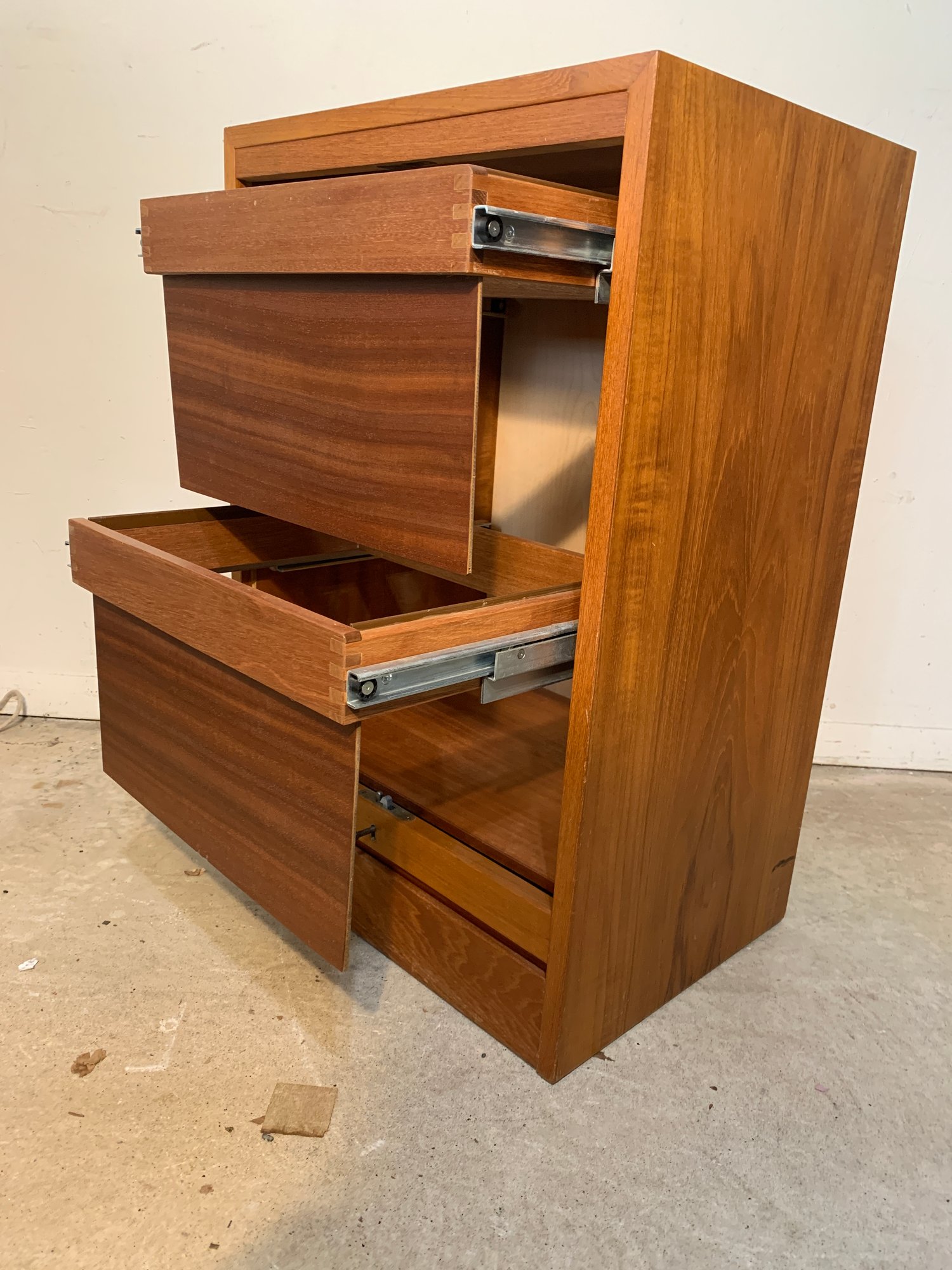 Mid Century Tambor 2 Drawer Teak File Cabinet #11239 | Auctionninja.com