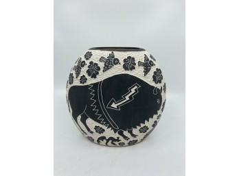 F. Vallo Acoma Pottery Vase Native American New Mexico