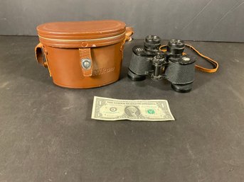 Vintage Nikon Binoculars 9X  3573 Wwith The Original Leather Case