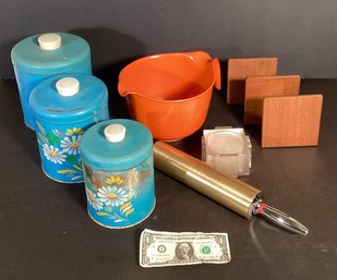 Houseware Lot  A Lot Of Very Vintage &. Rey Interesting Items