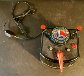 Vintage Lionel Trainmaster 60 Cycle:190 Watt Transformer