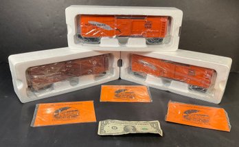 3 Vintage O Gauge Rail King Box Cars MIB   NEVER USED