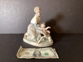 Lladro Retired CARESSING A CALF Porcelain Figure