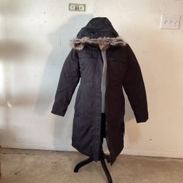 New With Tags Size L North Face Waterproof  Hooded & Belted Jacket: Urban Explore Arctic Parka