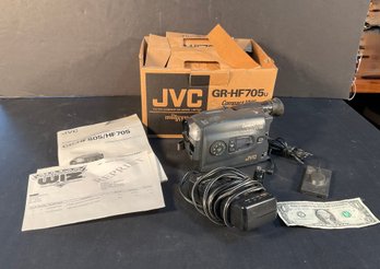 1995 Vintage JVC COMPACT CAMCOCORDER  WORKING