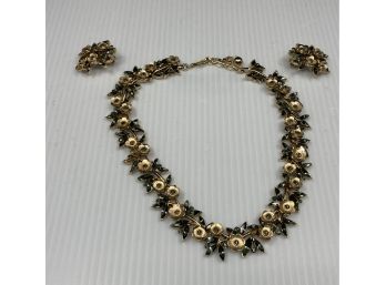 Vintage Trifari Gold Plated Green Rhinestone Necklace Earring Set