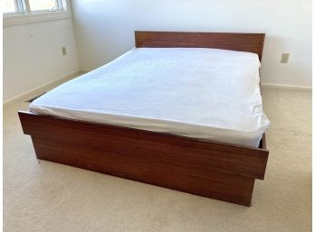 Mid-Century Modern Queen Size Rosewood Platform Bed