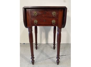 Antique Federal Mahogany 2 Drawer Drop Leaf Table
