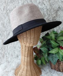 Hinge Wide Brim Wool Hat Black & Cream Knit Crown One Size