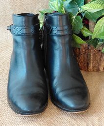 Coach Patricia Black Leather Turnlock Ankle Boots Size 8.5B A00235
