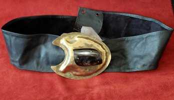 Vintage 1980s1990s Brutalist Hammered Bronze & Polished Horn Statement Belt  Soft Black Leather  32 Inch Wa