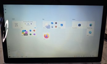 ELAIO Screen/computer