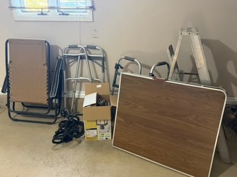 Garage Lot: Zero-Gravity Chair, 2 Walkers, Table, Ladder, Hose & Solar Lantern — Untested