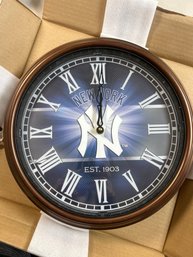 New York Yankees Bradford Exchange Illuminated Atomic Wall Clock MLB