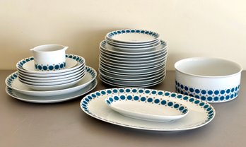 Mid-Century Porcelain Dinnerware Set (29 Pieces) - Thomas Germany
