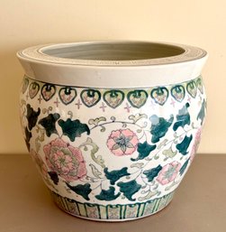 Chinese Porcelain Pot
