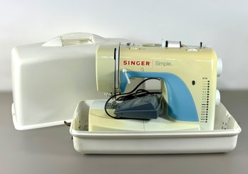 Singer 'Simple' Travel Sewing Machine