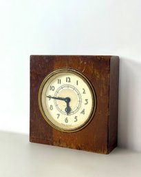 Seth Thomas Solid Wood Desk Or Mantle Clock