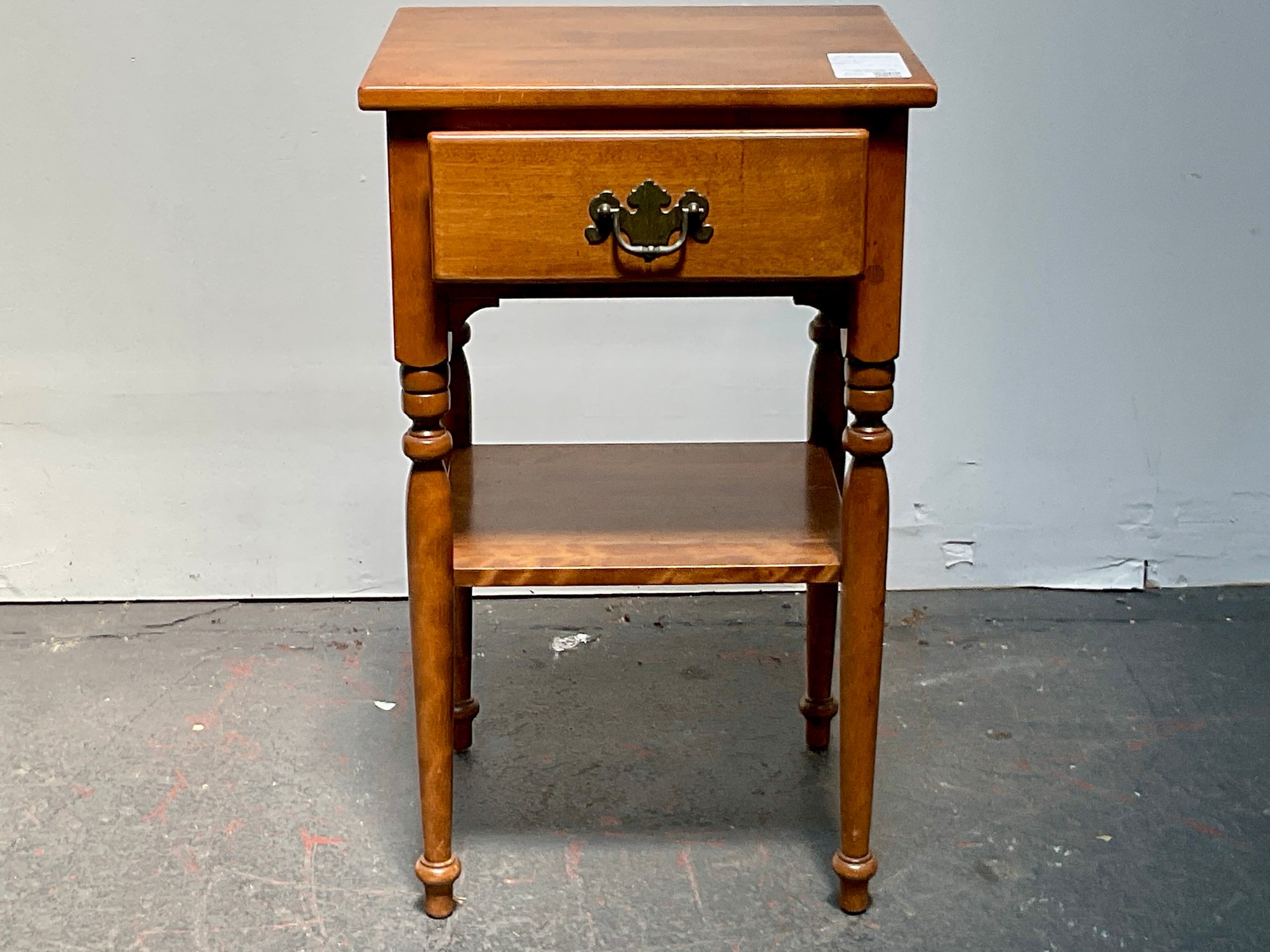 Cute Ethan Allen Side Table 7151