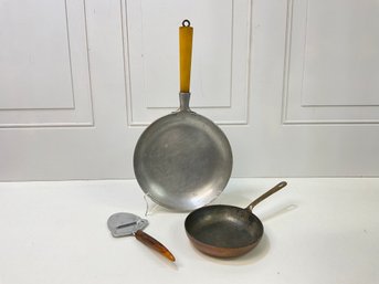 Vintage Cookware With Bakelite Handle