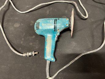 Makita Disk Corded 5 Sander - Model GV5000