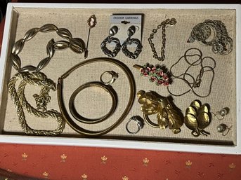 Lot B1 Asst Lot Of Vintage And Costume Jewelry   Tray Not Included