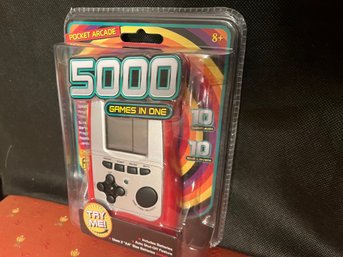 Westminster Pocket Arcade  5000 Games In One  Never Opened  2 AA Battery Operation