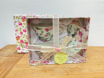 Tea Cup Gift Set. 2sets.  4 Pcs Total