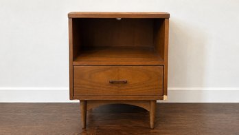 MCM Kroehler Custom Crafted Side Table 1 Of 2