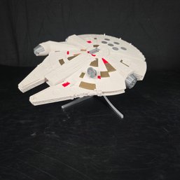 3D Printed Millennium Falcon W/stand