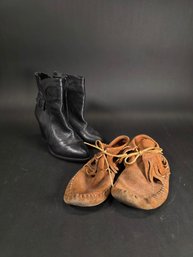 Lot: Two Pairs Of Women's Shoes - Sizes 8.5 & 7