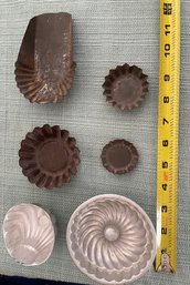 Assorted Vintage Kitchen