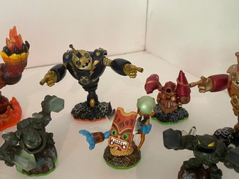 Assorted Skylanders - 11 Figures