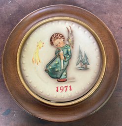 1971 Hummel Gobel Annual Plate - 1st
