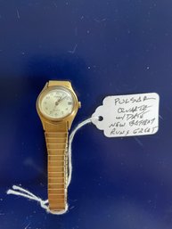 Pulsar V247 Gold Tone Ladies Watch