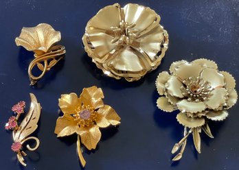 Assorted Costume Jewelry Flower / Leaf Brooches