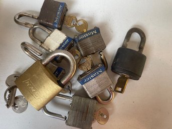 8 Padlocks W Keys